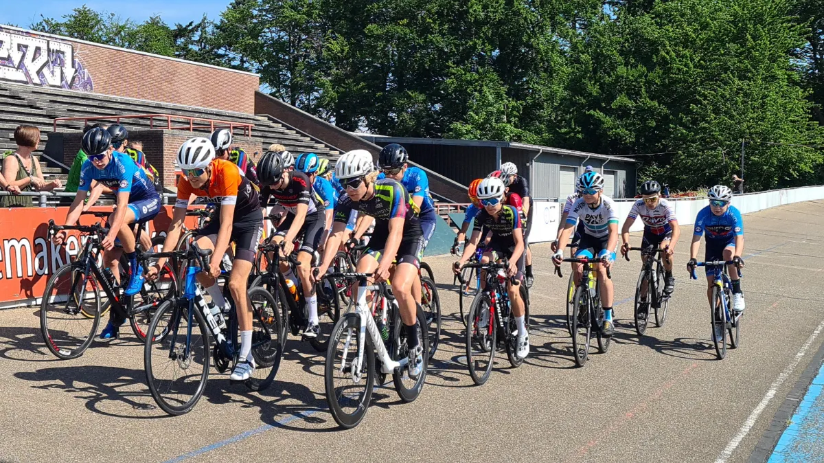 omnium wielerbaan geleen 2021 koers jongens