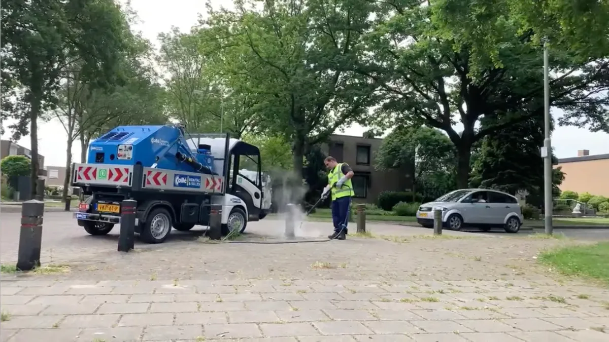 onkruidbestrijding met heet water in sittard geleen