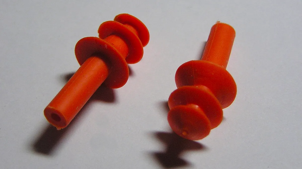 oordopjes earplugs