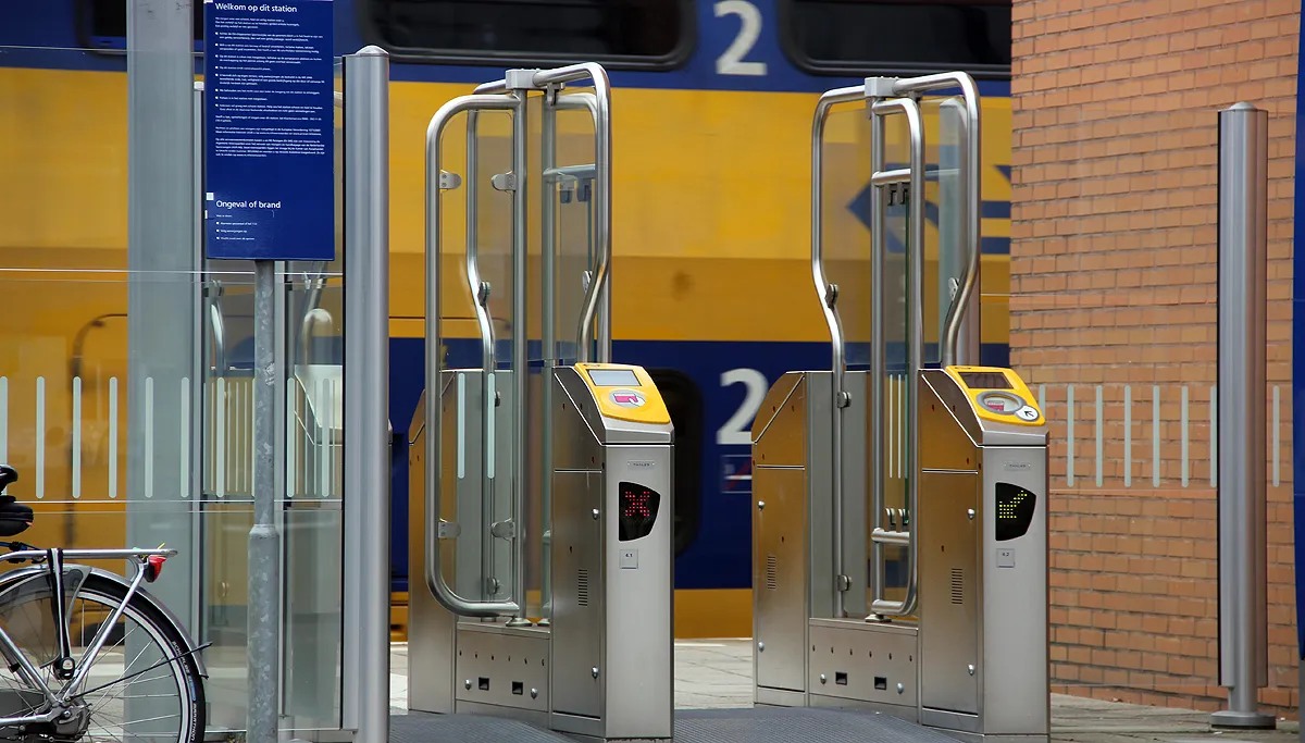 ov poortjes station sittard trein