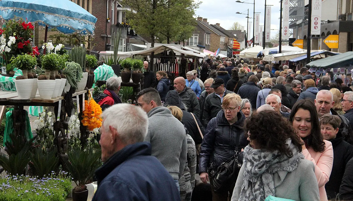 paasmarkt born 2017 2