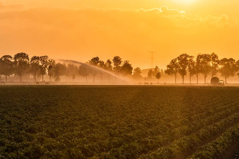 paul van de velde cc by 20 beregening besproeien sproeien 19275008401 4345373e5c c