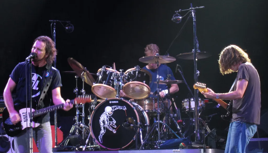 pearljam tammy lo cc by 20 via flickr tammylo 4627005512