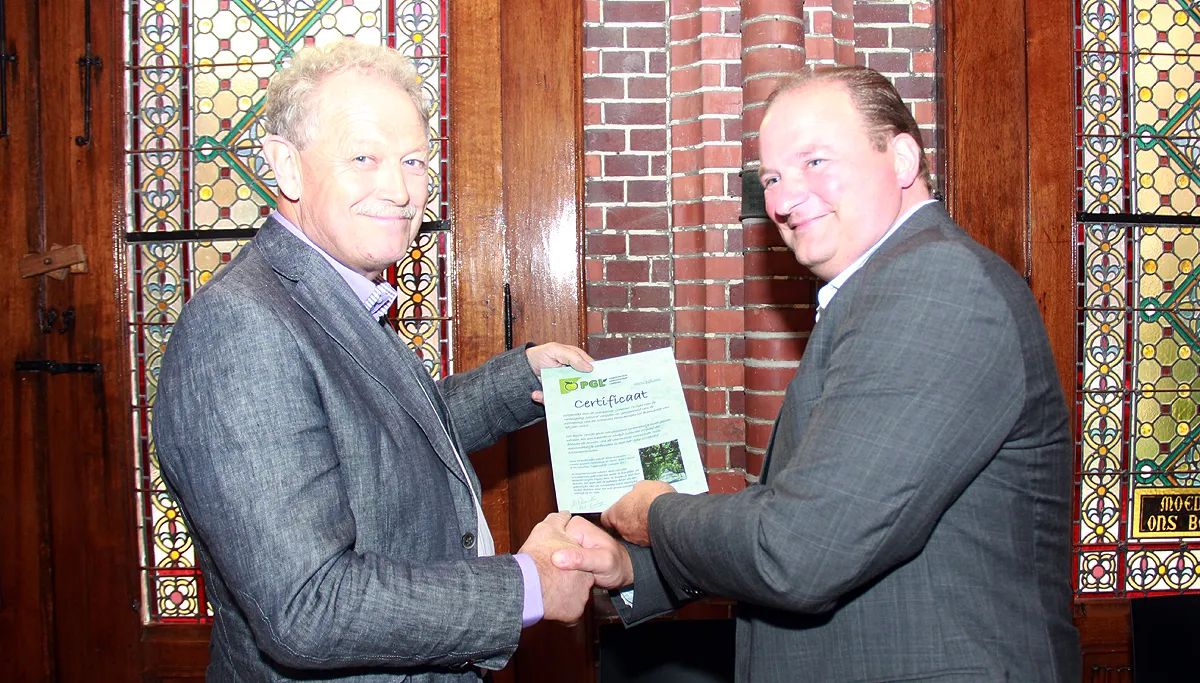 perenlaantje certificaat bomengroep 2015 van pomologisch genootschap wil ramaekers voorzitter leon geilen wethouder