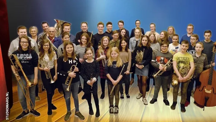 phil youth on stage 2