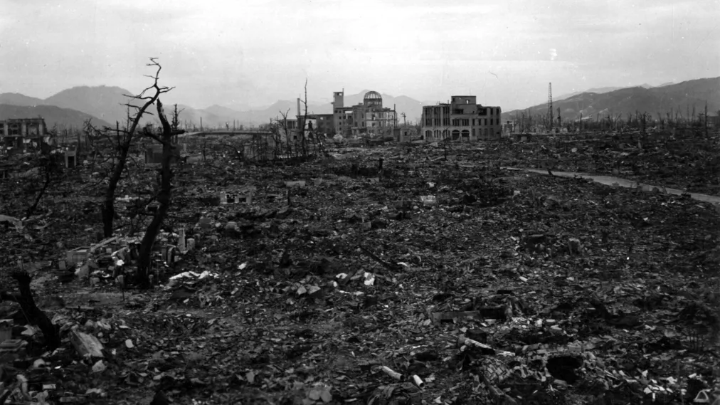 photograph of hiroshima after atomic bomb