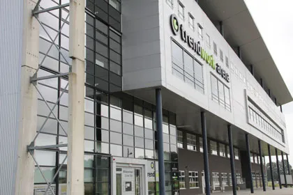 pmo9q6lp7umwjyxil64lahtor trendwork arena 2