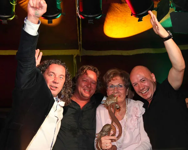 po5ylmeyxyuhlb6y4i2p2urfh 81739