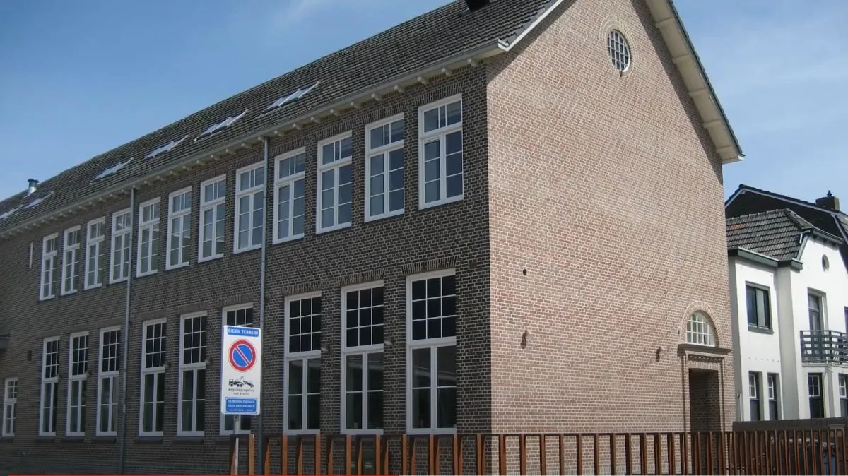 podium babel odasingel