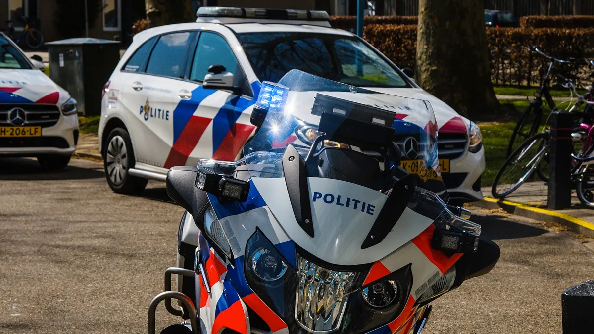 politieinzet eisenhowerstraat 17 april 2021
