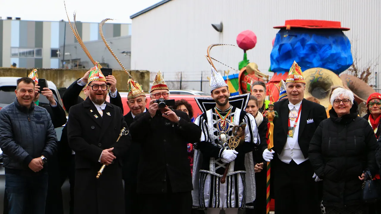 presentatie prinsenwagen 2020