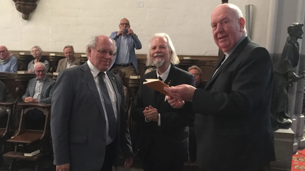 presentatie prosopographie des st petrusstiftes zu sittard 1299 1802