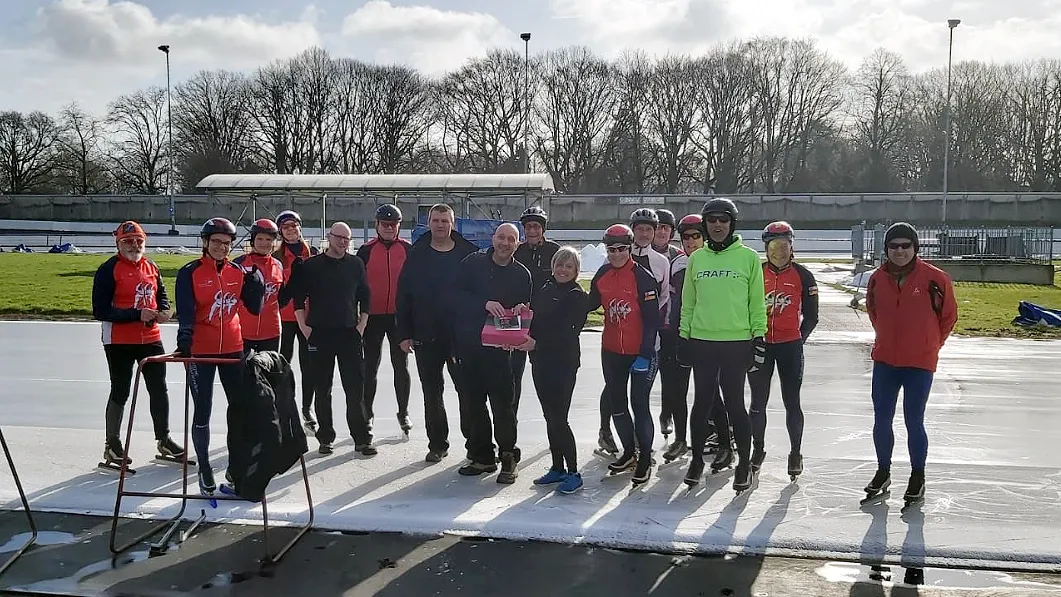 presentje voor de ijsmeesters