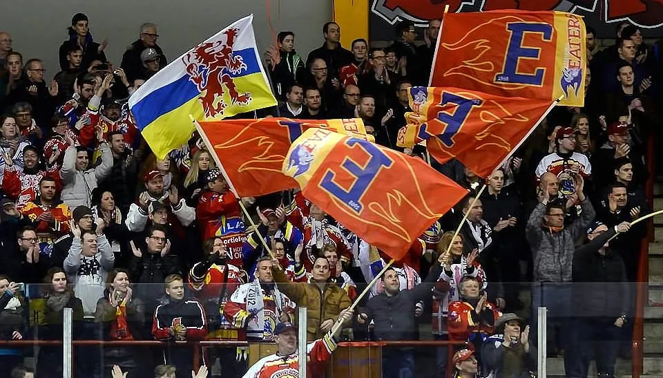 publiek op tribune jan hofstede