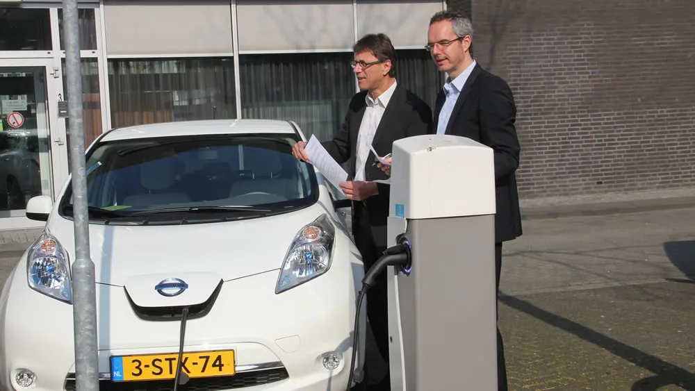 pypfq07tr3im9ll3epgm4fdoc e carsharing 1