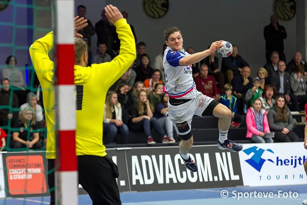 pzbiwlnjdvhfinbcpbahj9cse lions 9986