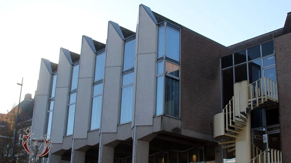 raadszaal buitenzijde