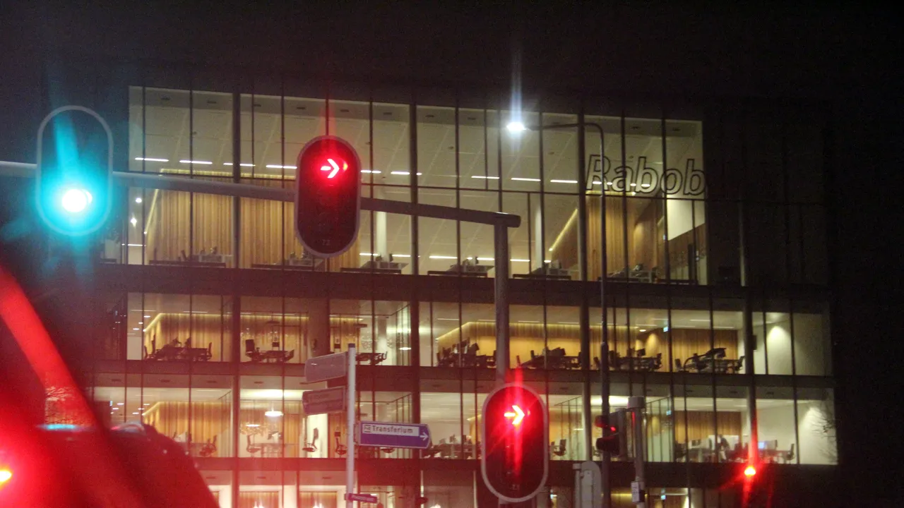 rabobank oostgevel bergerweg uitsnede