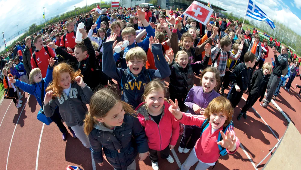 rcpst076dj9rldipvjn8anmeg sportweek32 16 9