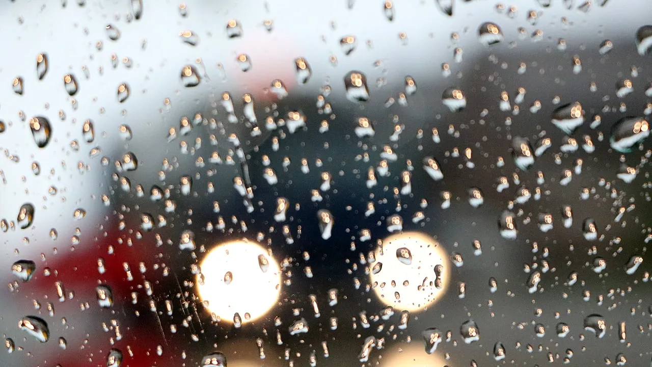 regen nat autoruit raam koplampen