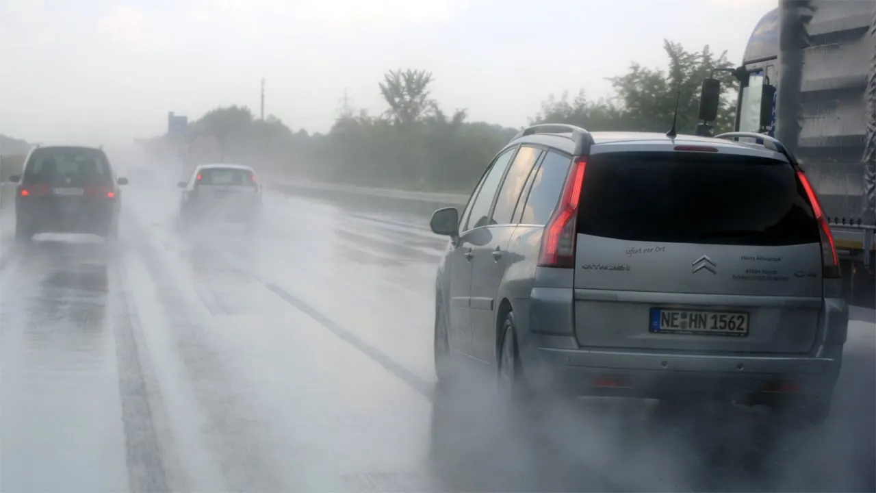 regen snelweg