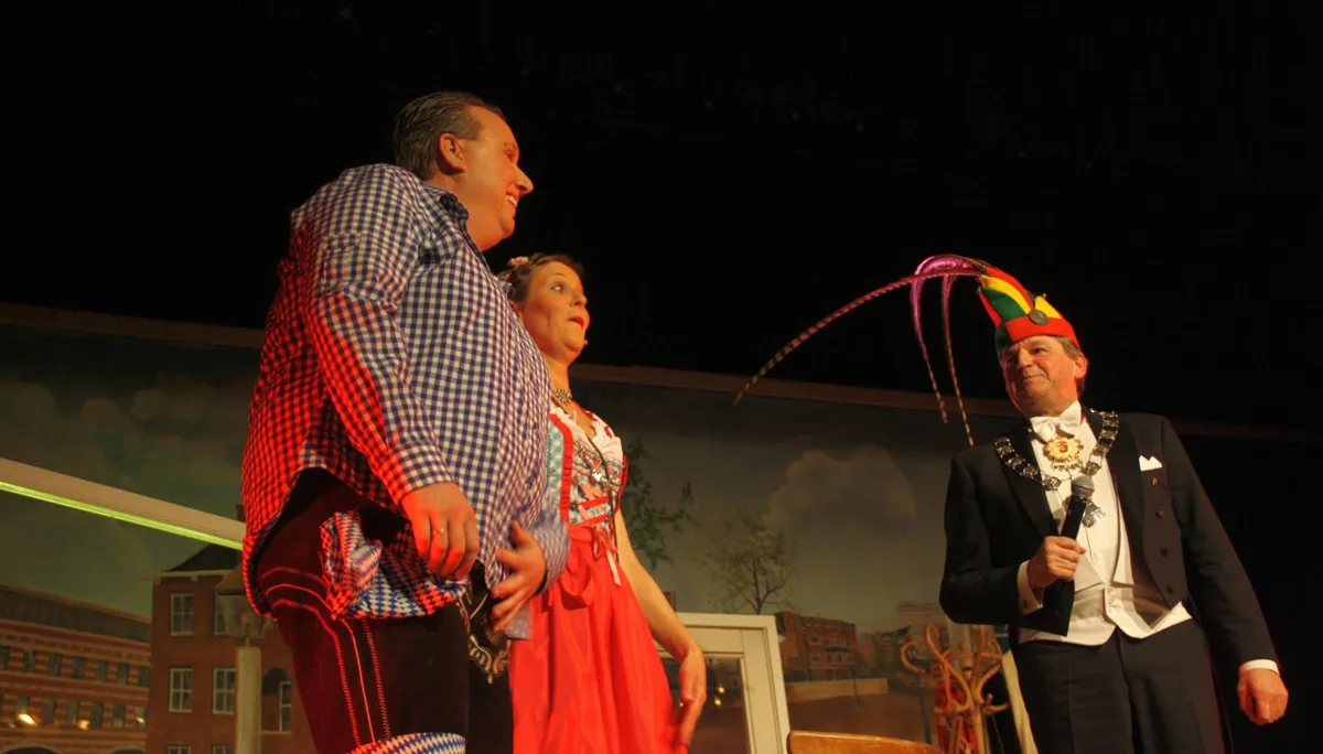 revue gelaen waggelt