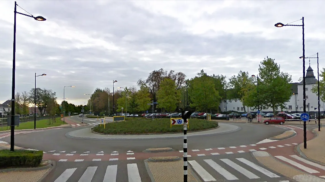 rotonde parkweg kerkstraat born