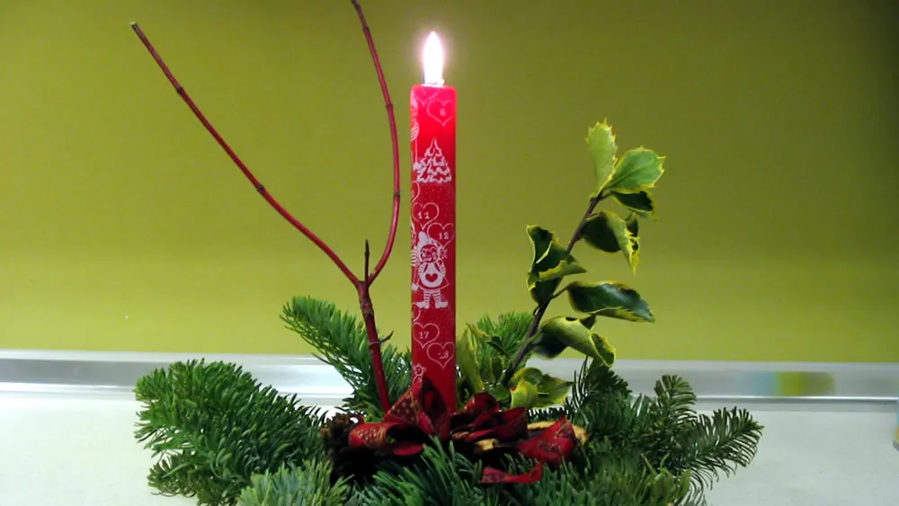 s6duglue9yz1gurwe40gvmtpb kerststukje tomasz sienick cc by sa 3