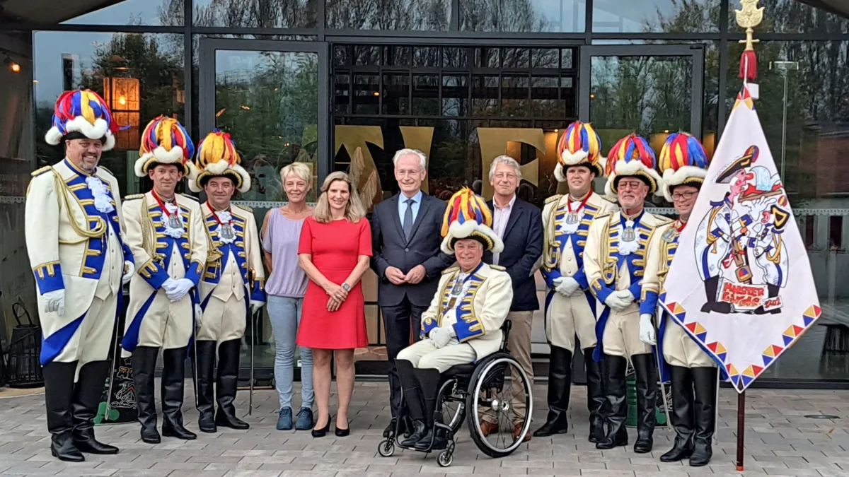 sabeloverdracht gardetreffen 2023 munstergeleen 2