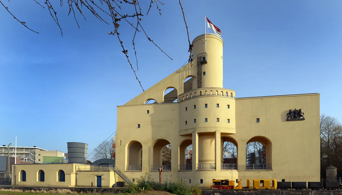 schacht nulland incl wapen april 2015 3