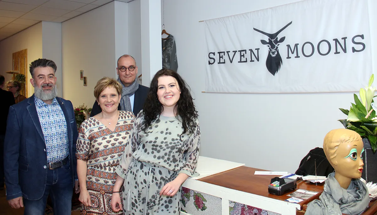 seven moons wim mary noel livvy