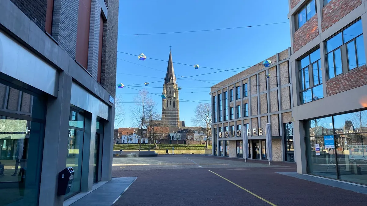 sittard kerktoren wal bibliotheek ligne 2