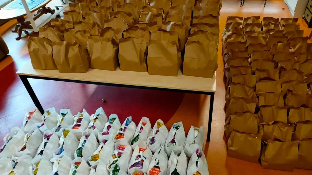 sjloktuute voor de voedselbank