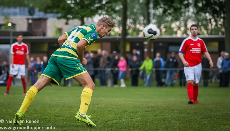 slot oefenwedstrijd tegen fc ria finn stokker niels van renen wwwgroundhoppersinfo
