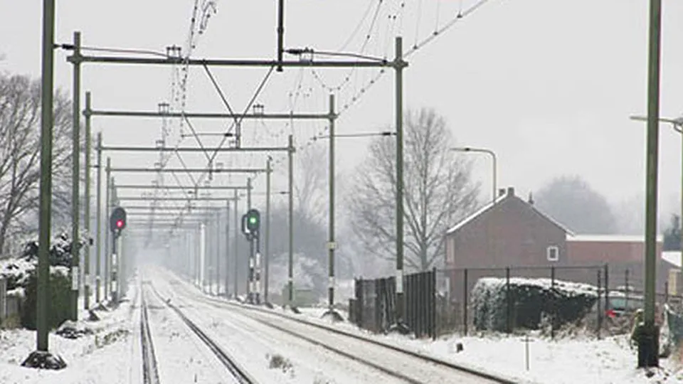sneeuw op het spoor