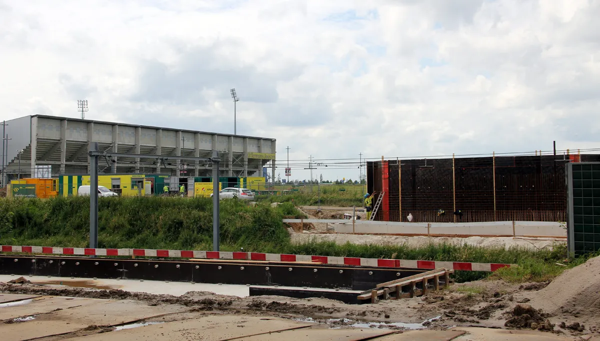 spoorbrug sanderbout aanleg