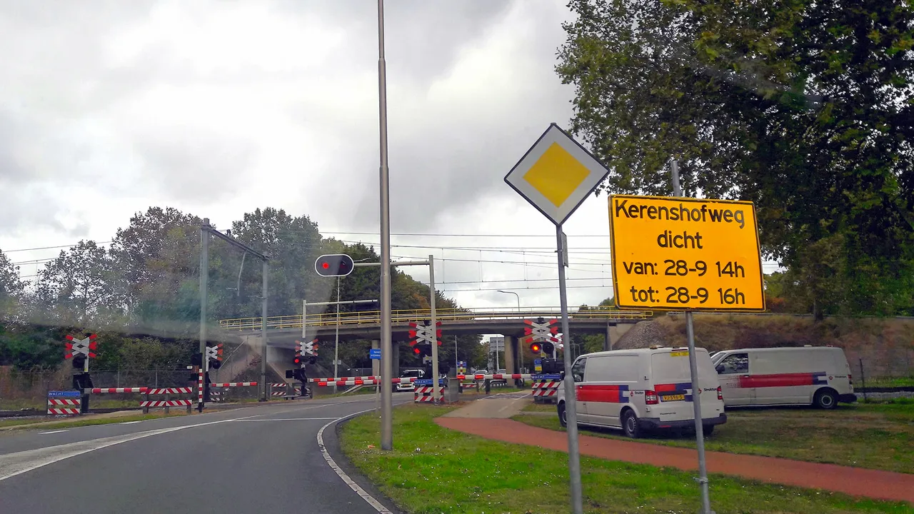 spoorwegovergang kerenshofweg geleen2