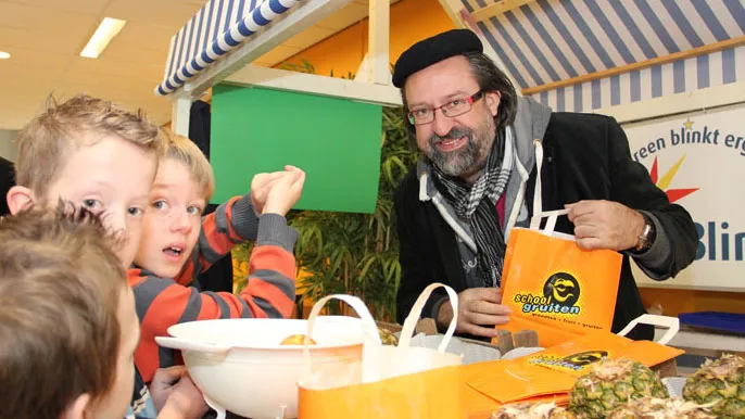 sqcsuq7wi23cjro8wz213foys schoolgruiten 25 16 9