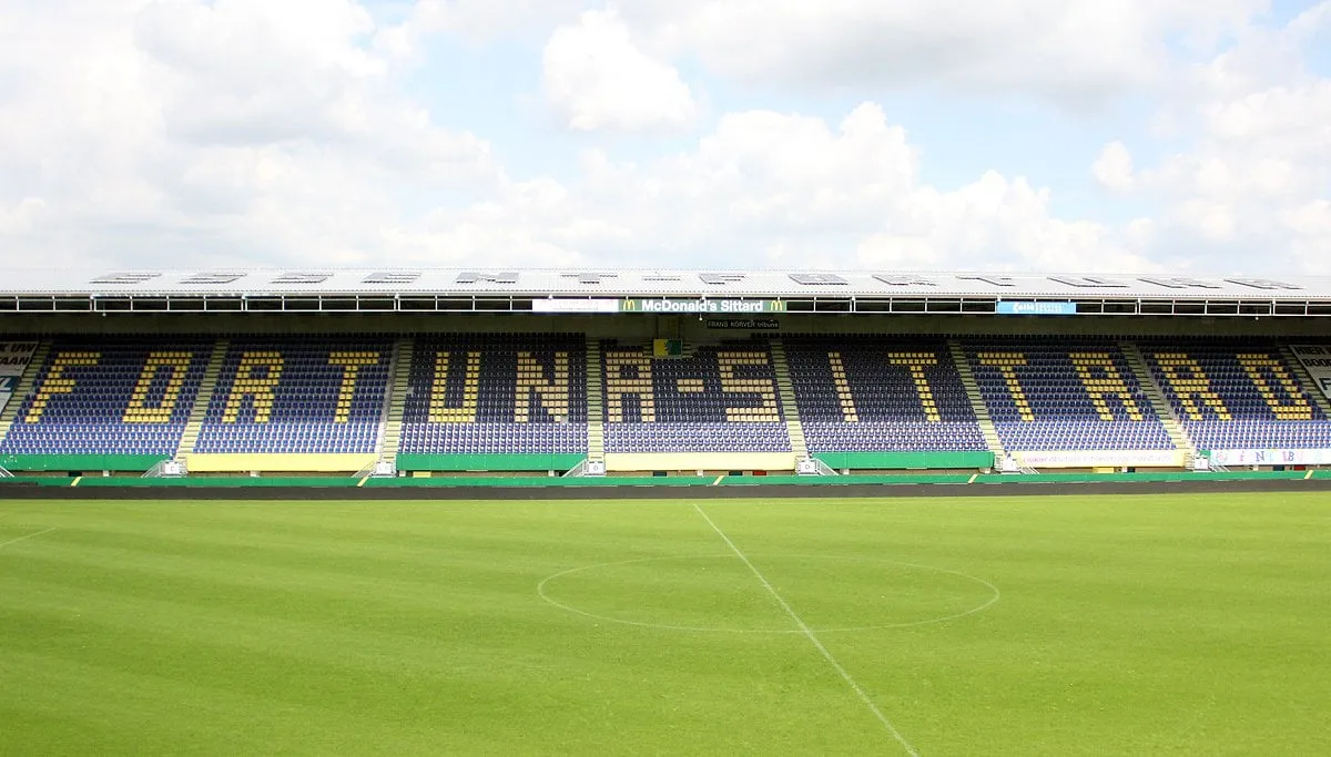 stadion fortuna sittard oosttribune11111111111111111111111111111