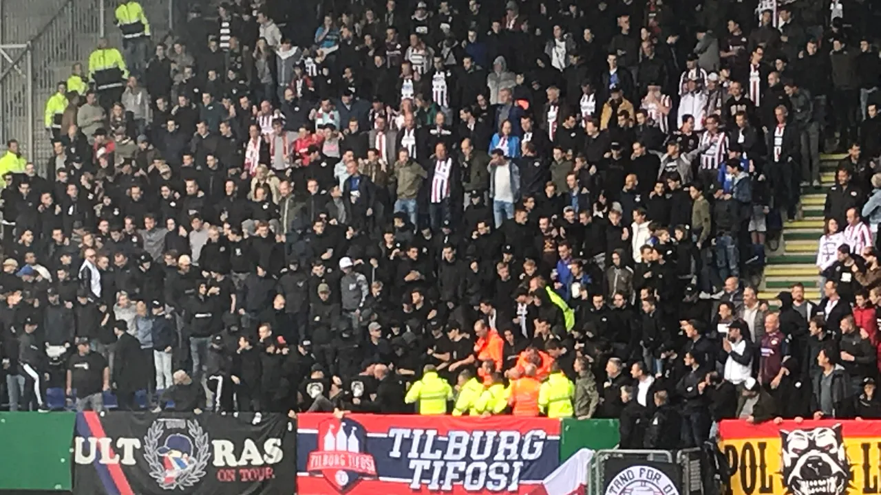 stewards willem ii belaagd door eigen fans