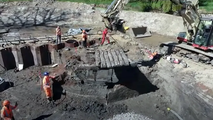 still uit video opgraving oude stuw stadspark sittard 2021