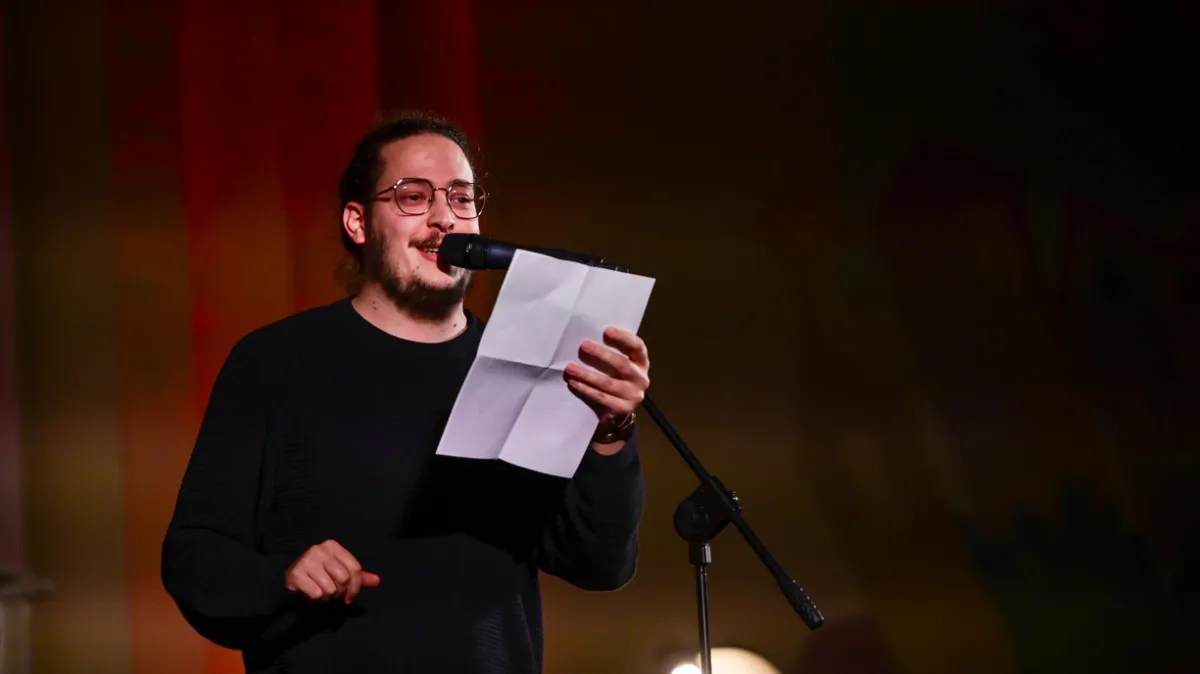svern vek heerlens stadsdichter naar nk poetry slam 2023 foto door pascal moors
