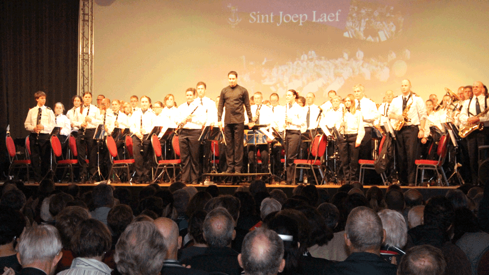 sw0d45vx187mwj39vkdlnnows sint joep op concertreis naar china