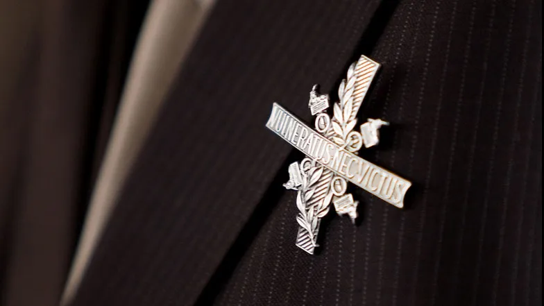 sxg7j6vogbcmmebiih4eeoj4m draaginsigne gewonden