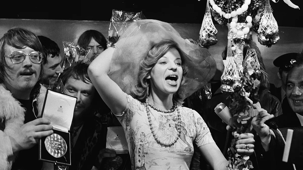 teach in winnaar songfestival 1975