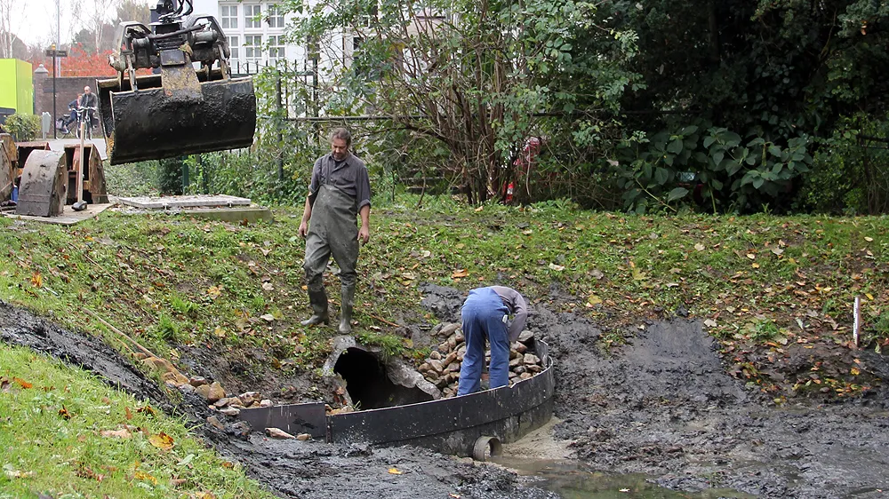 tehj2jpwrv4xisz2k1vfqs09c overlaat in gracht geplaatst door bat 30 oktober 2014