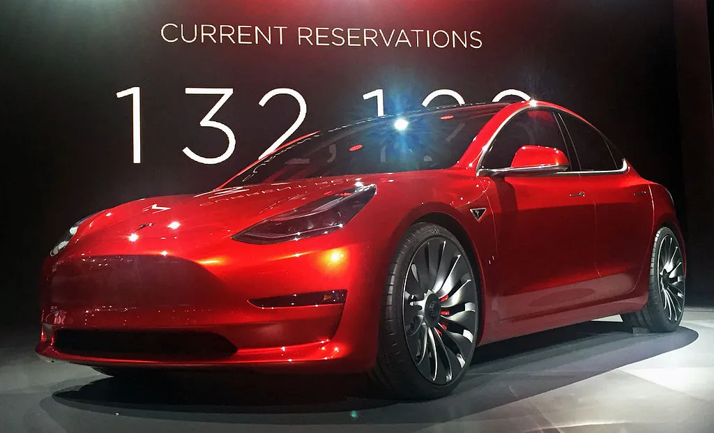 tesla 3 candy red tesla model 3jpg steve jurvetson derivative work mariordomario roberto durn ortiz cc by 20
