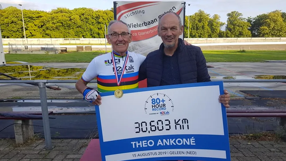 theo ankone uurrecord geleen