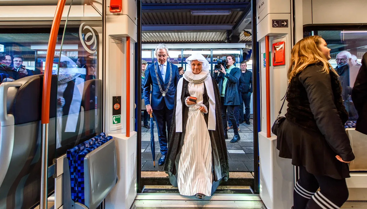 thorn bestemmingstrein petra lenssen2018 01 burgemeestermaasgouw20en20de20stiftdame 002