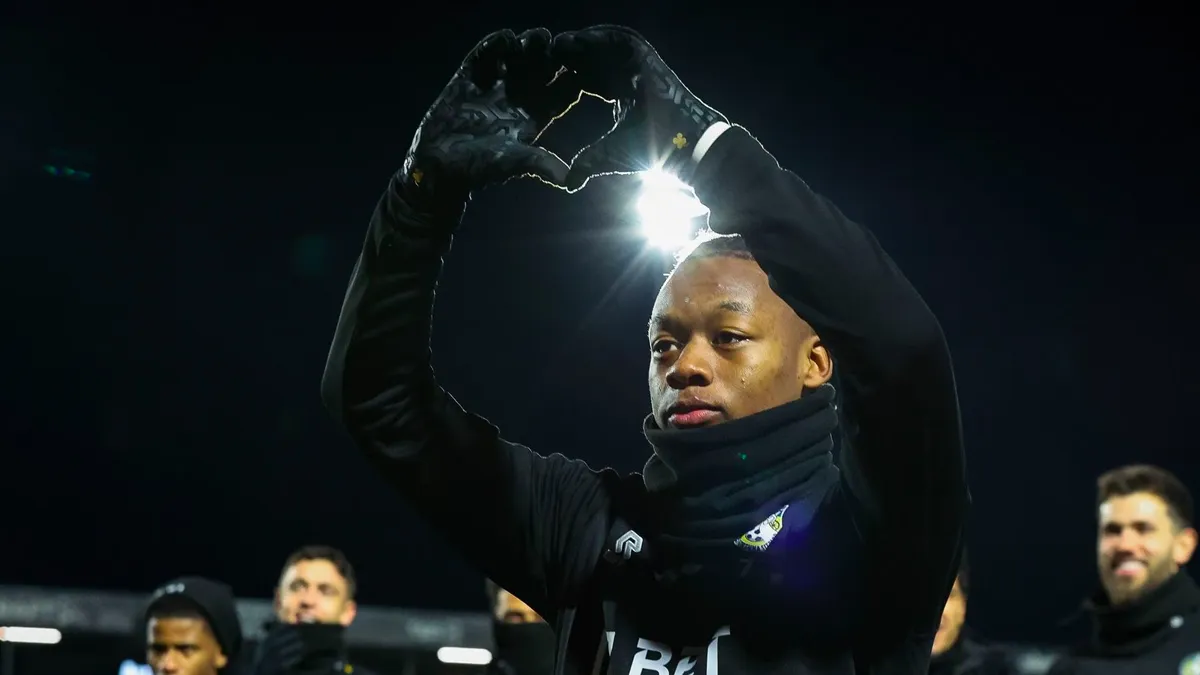 tijjani noslin naar hellas verona